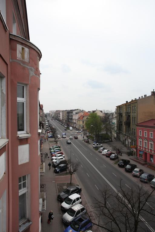 Przestronny Apartament Apartment กาลิช ภายนอก รูปภาพ