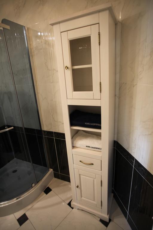 Przestronny Apartament Apartment กาลิช ภายนอก รูปภาพ